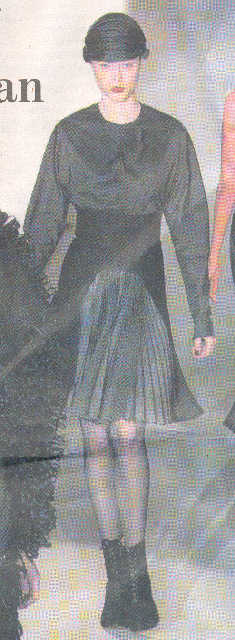 pleated skirt